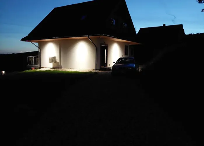 Na Kocim Zamku 度假居 *